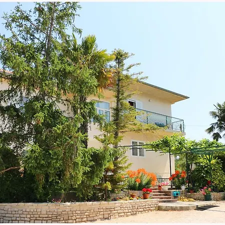 Apartments Helena Primošten Exterior foto