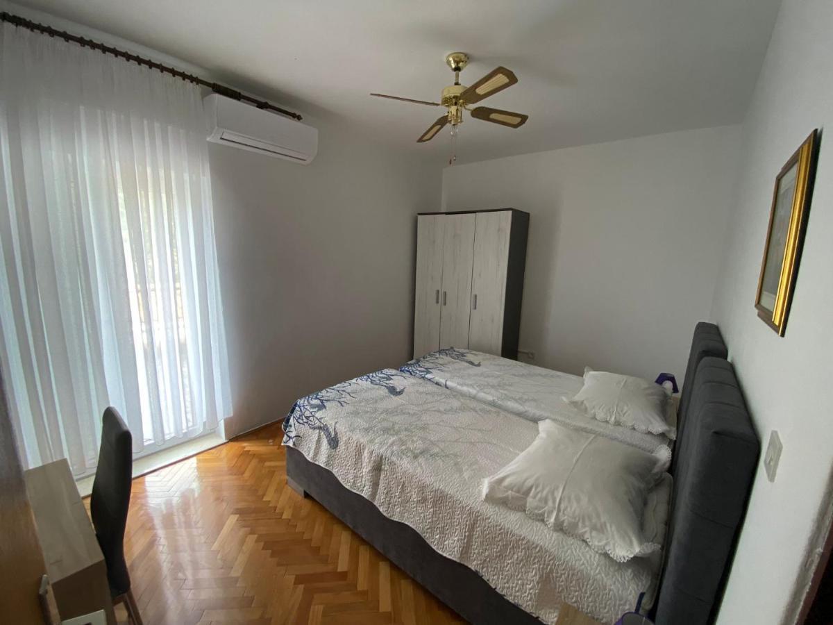 Apartament Helena *